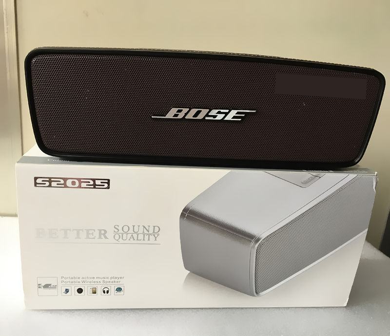 loa bluetooth cầm tay Bose S2025